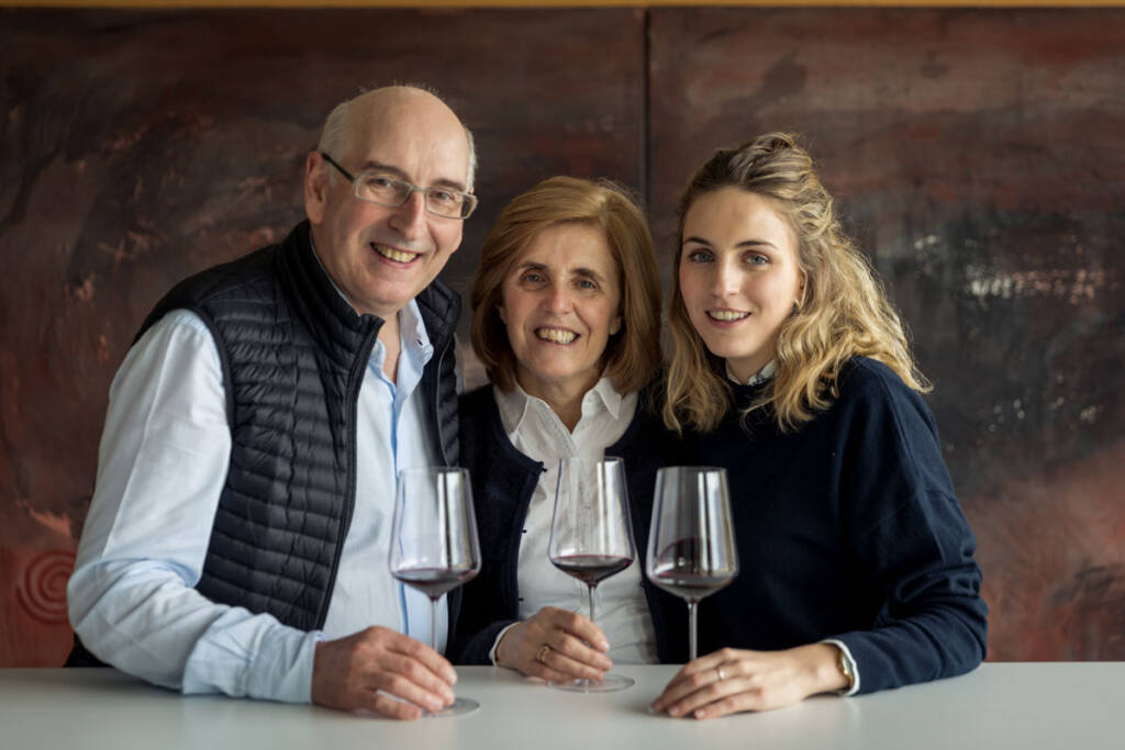 Juan Carlos, Patricia y Pilar